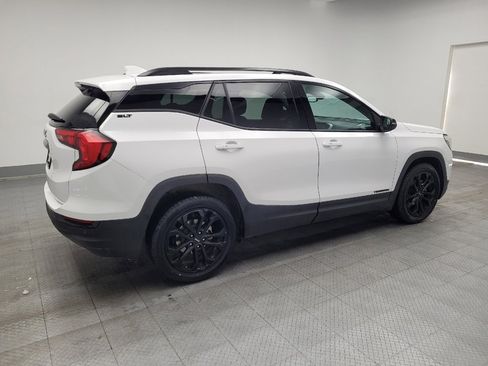 Used 2021 GMC Terrain SLT w/ Elevation Edition image 10