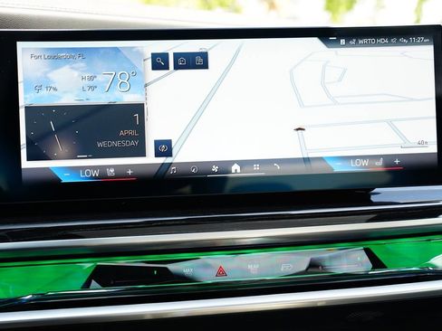 Used 2025 BMW 740i xDrive image 29