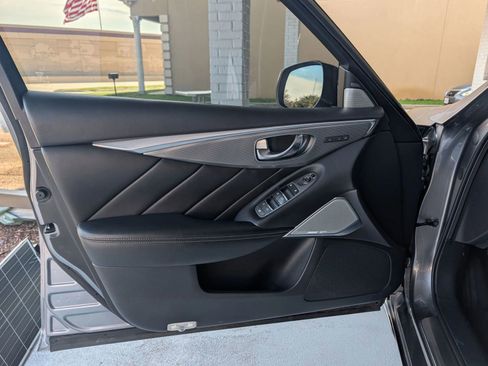 Used 2019 INFINITI Q50 Luxe w/ Essential Package (3.0T Luxe) image 15