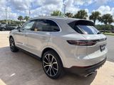 Used 2020 Porsche Cayenne image 5