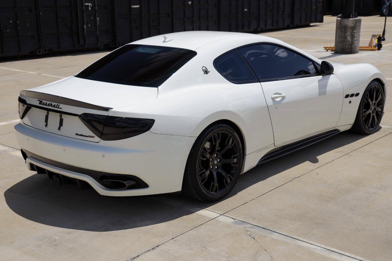 Used 2011 Maserati GranTurismo S RWD image 10