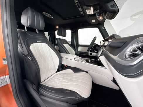 Used 2025 Mercedes-Benz G 63 AMG 4MATIC image 23