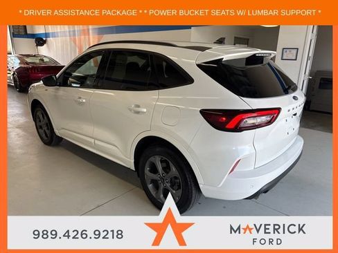 Used 2024 Ford Escape ST-Line w/ Tech Pack #1 AWD/4WD image 6