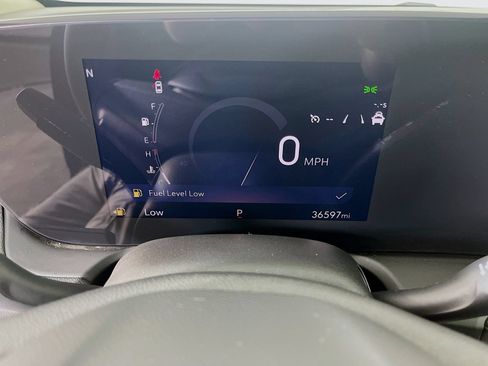 Used 2025 Buick Encore GX Preferred FWD image 13