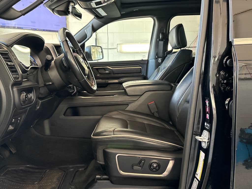 Used 2021 RAM 1500 Limited AWD/4WD image 11