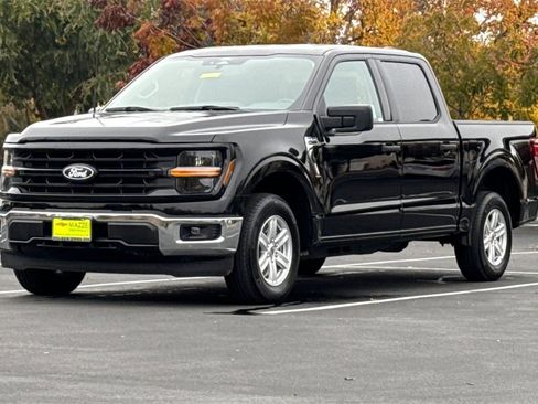 Used 2025 Ford F150 XLT image 14