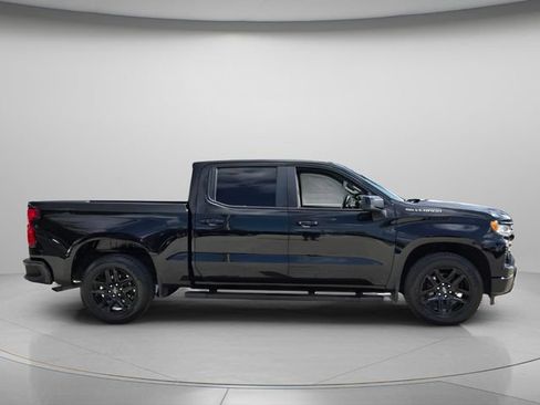 Used 2023 Chevrolet Silverado 1500 RST RWD image 5