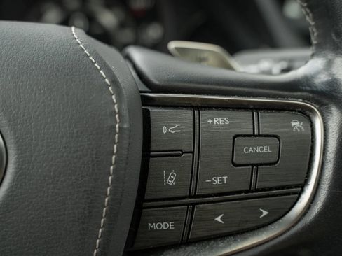 Used 2018 Lexus LS 500 AWD w/ Interior Upgrade Package image 24