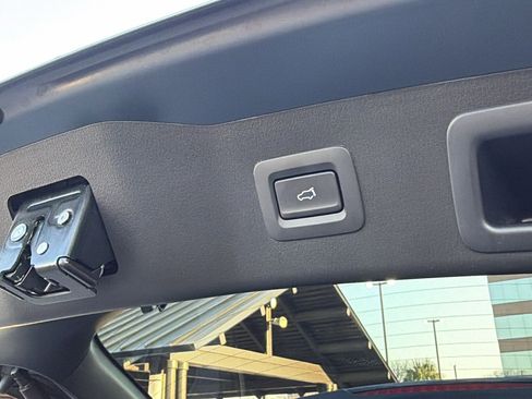 Certified 2023 MAZDA CX-5 Carbon Edition image 31