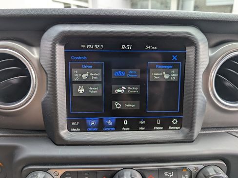 Used 2022 Jeep Wrangler Unlimited Rubicon 4xe w/ Cold Weather Group image 24