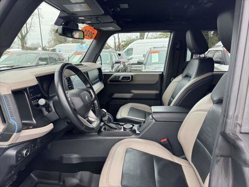 Used 2021 Ford Bronco Wildtrak image 13