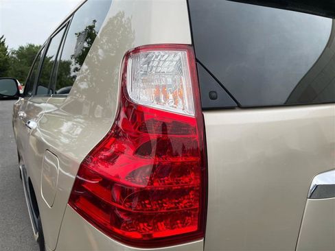 Used 2011 Lexus GX 460 image 27