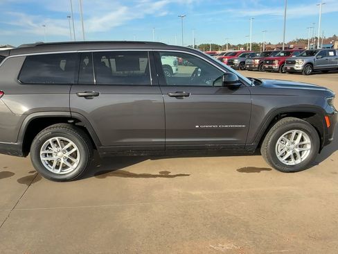 New 2025 Jeep Grand Cherokee L Laredo w/ Luxury Tech Group I image 2