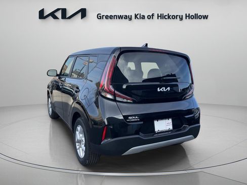 New 2025 Kia Soul LX image 5