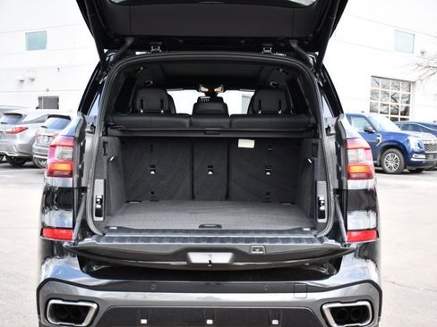 Used 2020 BMW X5 M50i w/ Premium Package image 30