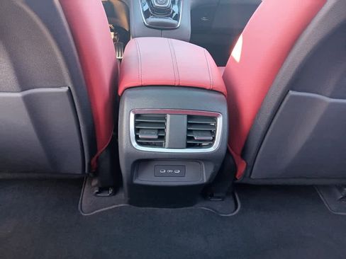 Used 2025 Acura RDX A-Spec image 17