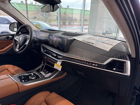 New 2026 BMW X7 xDrive40i image 61
