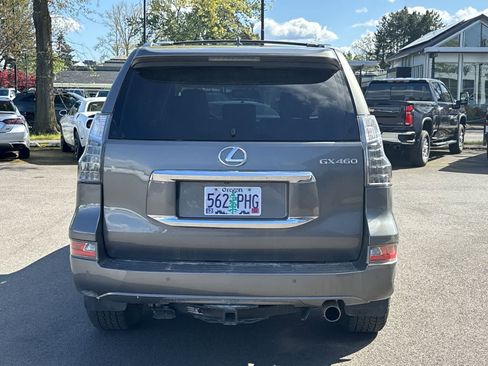 Used 2014 Lexus GX 460 Luxury image 4