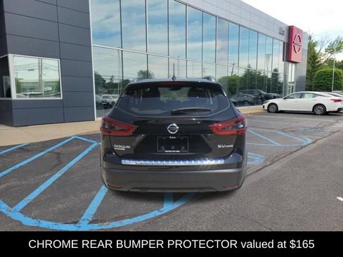 Used 2021 Nissan Rogue Sport SV AWD/4WD image 4