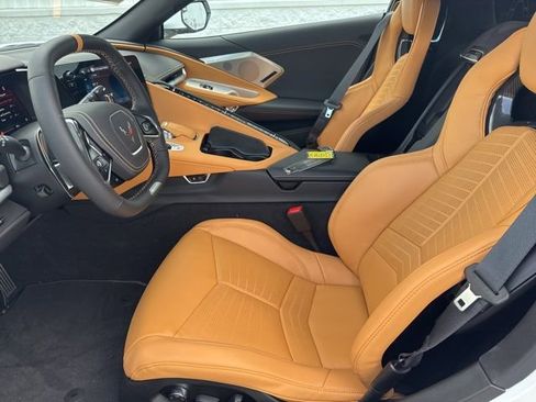 New 2025 Chevrolet Corvette E-Ray image 24