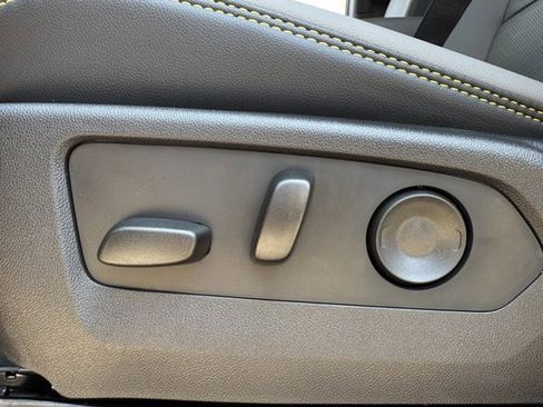 New 2026 Chevrolet Colorado ZR2 w/ Technology Package image 22