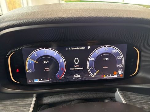 Used 2024 Jeep Wagoneer Series II w/ Flexible Seating Group image 26