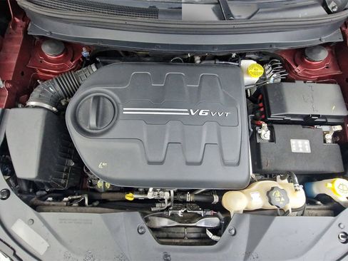 Used 2019 Jeep Cherokee Limited image 29