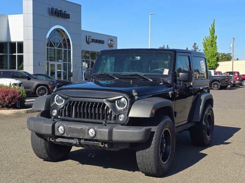 Used 2018 Jeep Wrangler Sport AWD/4WD image 1