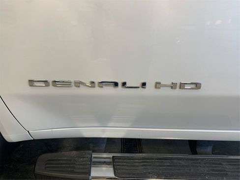 Used 2024 GMC Sierra 2500 Denali w/ Denali Reserve Package image 24