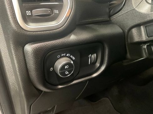 Used 2026 RAM 2500 Big Horn AWD/4WD image 8