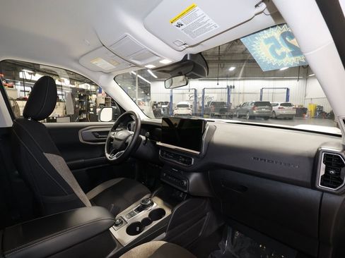 Used 2025 Ford Bronco Sport Big Bend w/ Convenience Package image 27