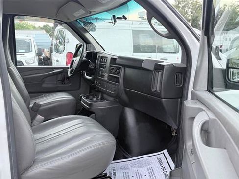 Used 2013 Chevrolet Express 2500 w/ Power Package RWD image 27