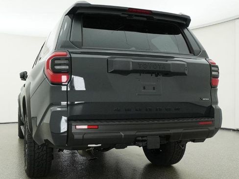 New 2026 Toyota 4Runner SR5 RWD image 9