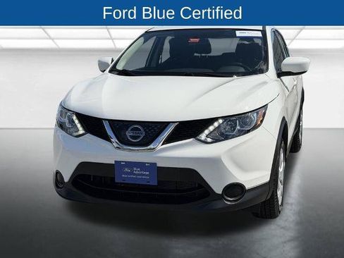 Used 2018 Nissan Rogue Sport S AWD/4WD image 2