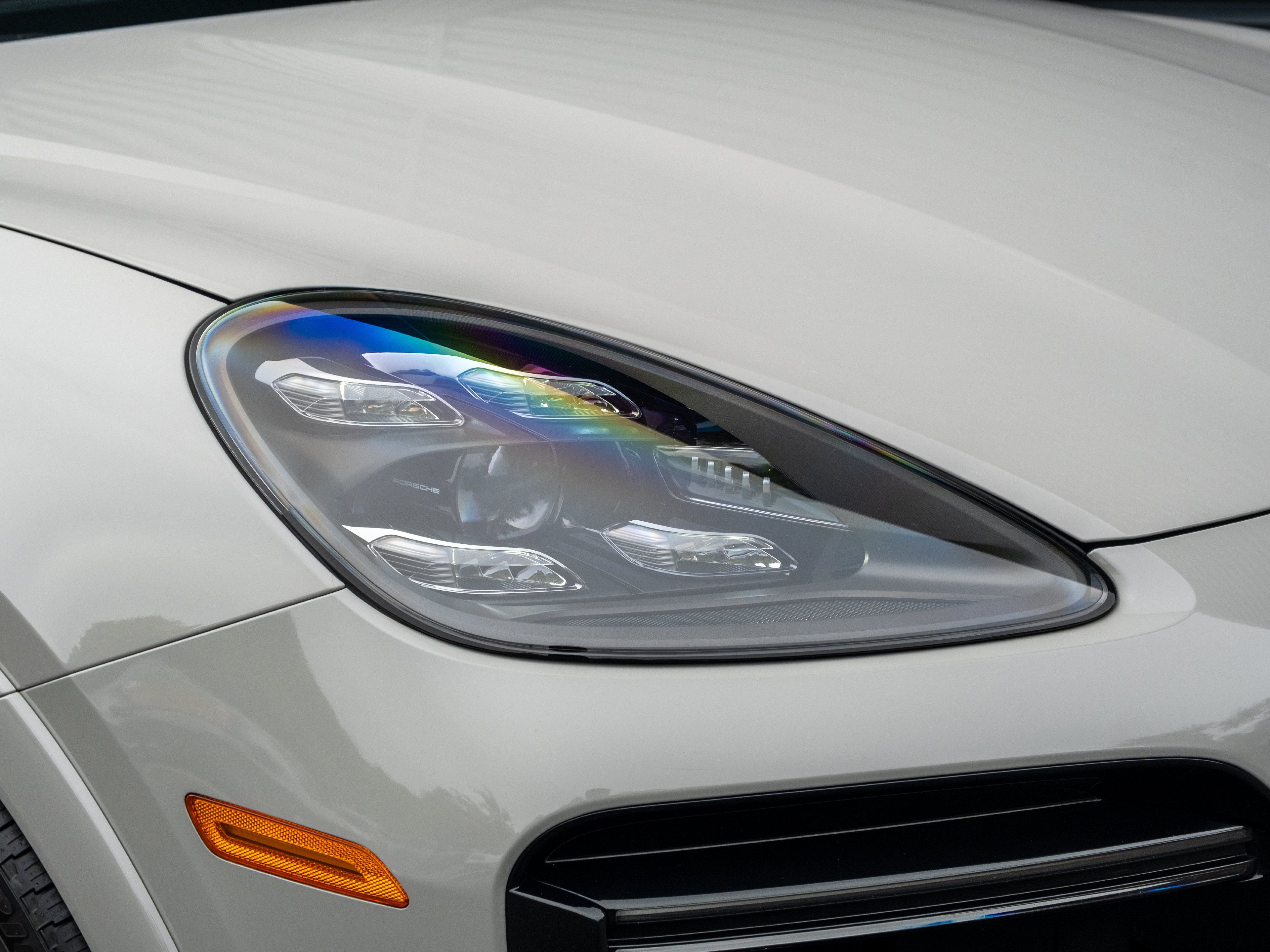 Certified 2023 Porsche Cayenne Turbo AWD/4WD image 16