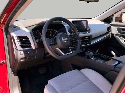 Used 2023 Nissan Rogue SV FWD image 17