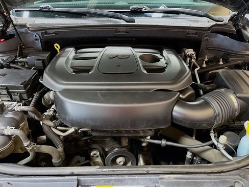 Used 2018 Jeep Grand Cherokee Altitude AWD/4WD image 29