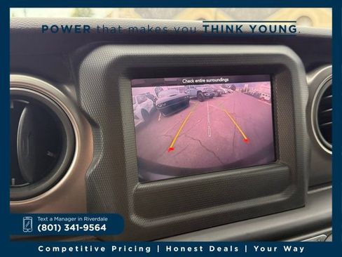 Used 2023 Jeep Wrangler Sport S image 20