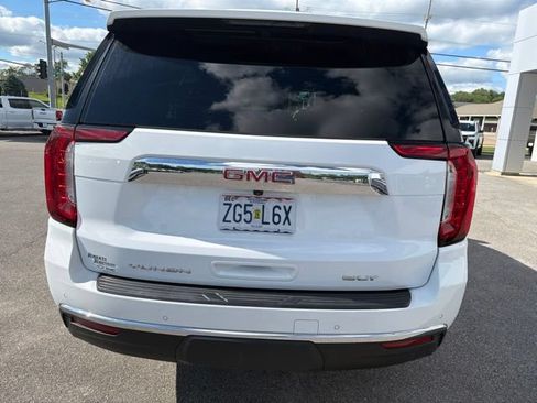 Used 2024 GMC Yukon SLT w/ SLT Luxury Package AWD/4WD image 24