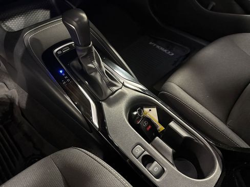 Used 2023 Toyota Corolla SE image 26