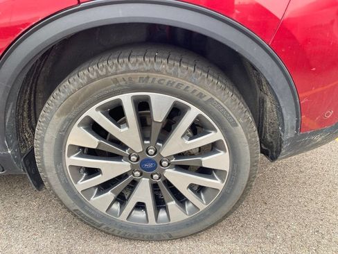 Used 2020 Ford Escape Titanium FWD image 13