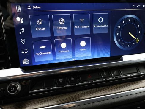 Used 2024 Chevrolet Silverado 3500 LT w/ Convenience Package image 27