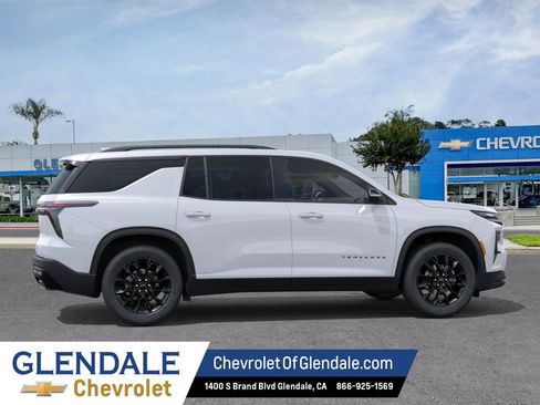 New 2026 Chevrolet Traverse LT w/ Midnight/Sport Edition image 5