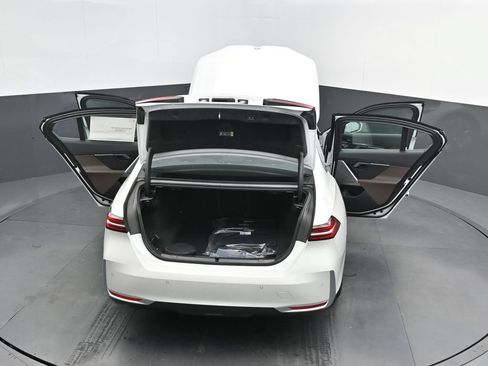 New 2027 BMW 530i RWD image 52