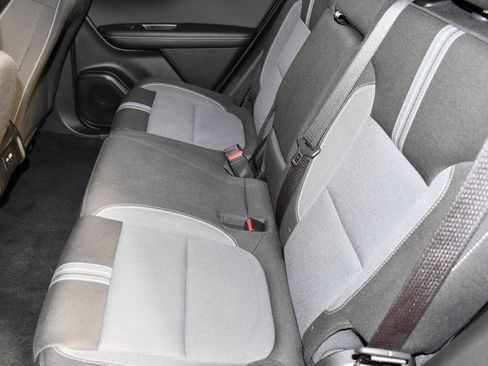 Used 2025 Chevrolet Blazer LT AWD/4WD image 46