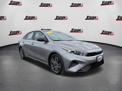 Certified 2023 Kia Forte GT-Line image 3