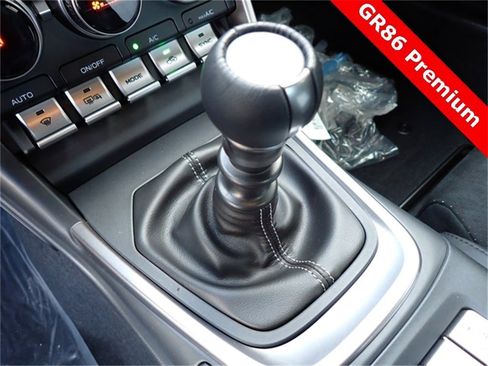 New 2025 Toyota GR86 Premium image 26