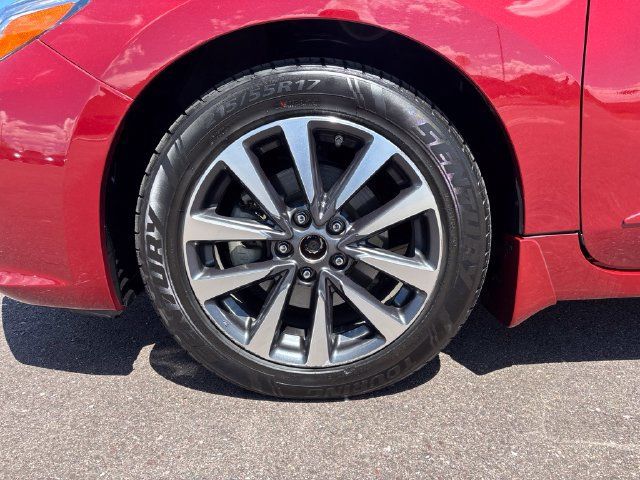 Used 2016 Nissan Altima 2.5 SV FWD image 31