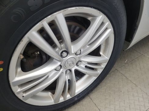 Used 2013 INFINITI G37 x w/ Premium Pkg image 31