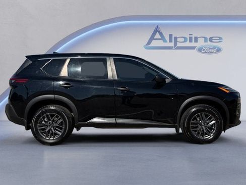 Used 2021 Nissan Rogue S FWD image 6